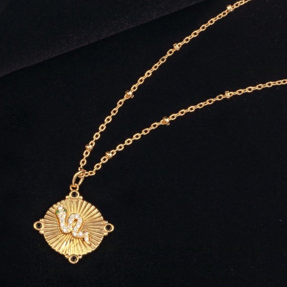 Snake Medallion  Necklace, Reputation Taylor Swift Eras inspired - Picture 2 of 3